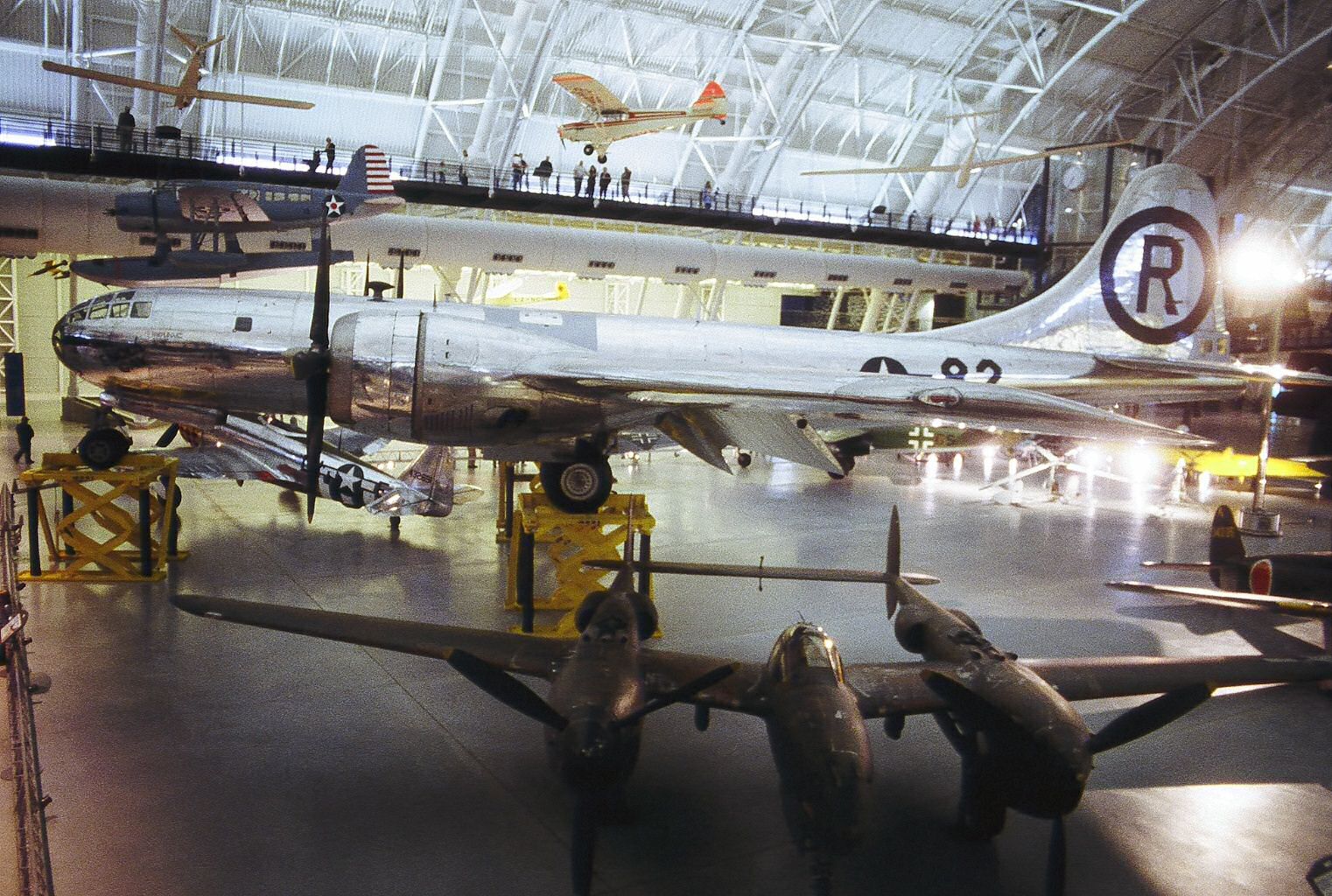pictures of the enola gay plane