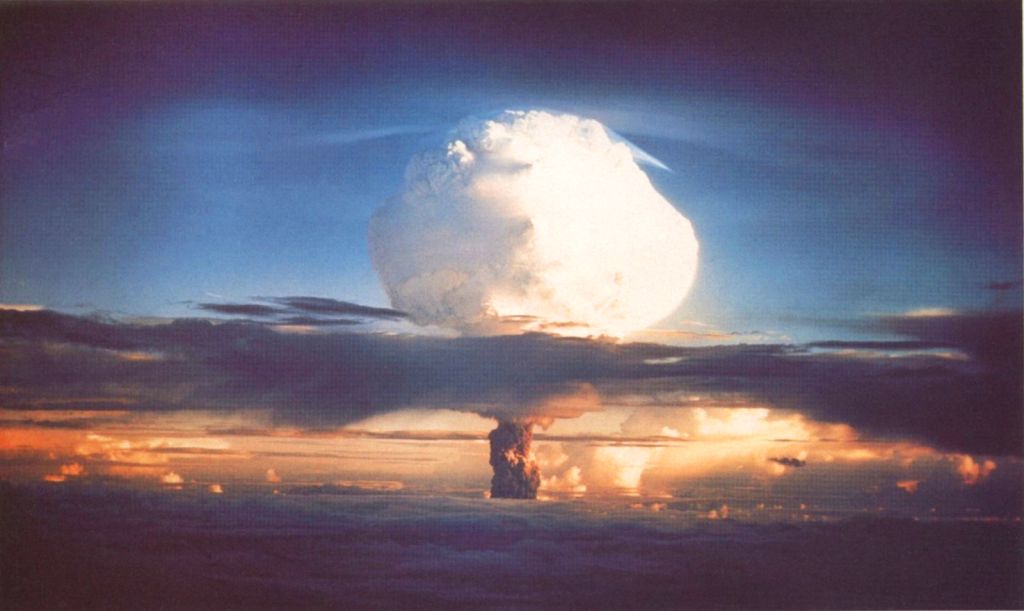 Featured image of post Nuclear Bomb Wallpaper Nuclear bomb wallpapers wallpapertag