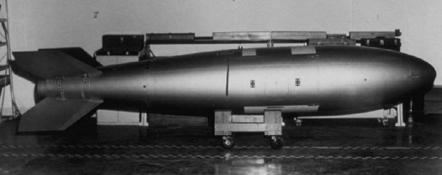 Polaris SLBM and Schwerer Gustav Shell, Several variants of…